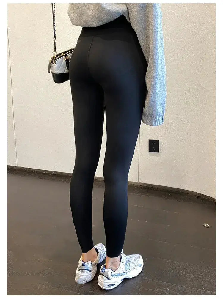 Women's shark leggings, black high-waist, slim tight-fitting athletic pants