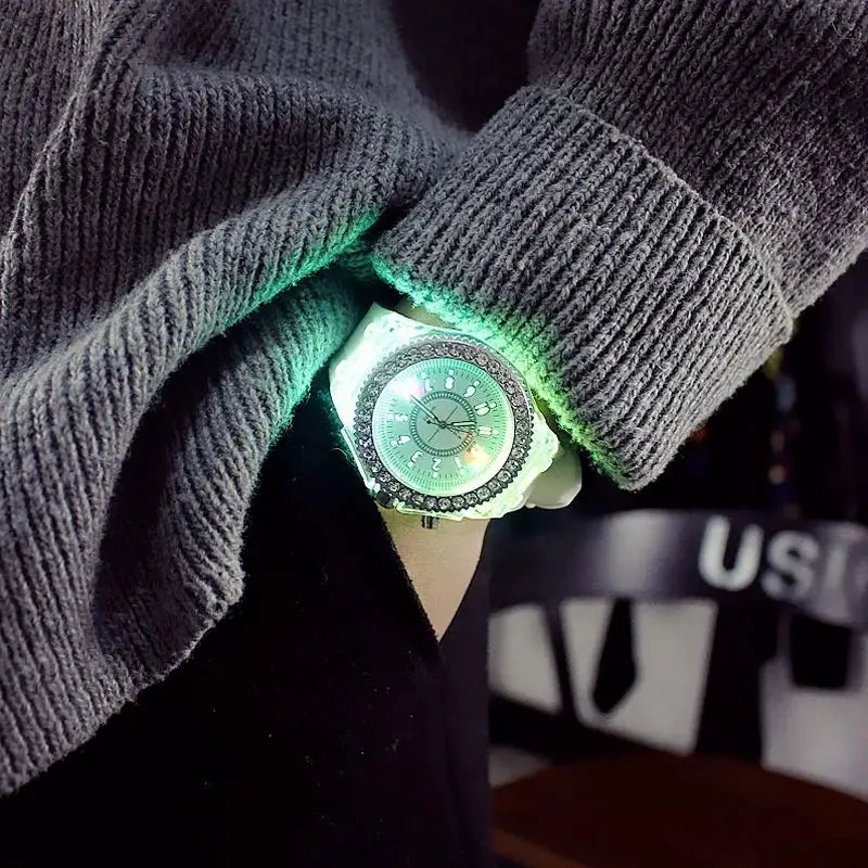 LumiPulse LED Luminous Wristwatch With Rhinestones Silicone Comfort Unisex For Women Men Kids