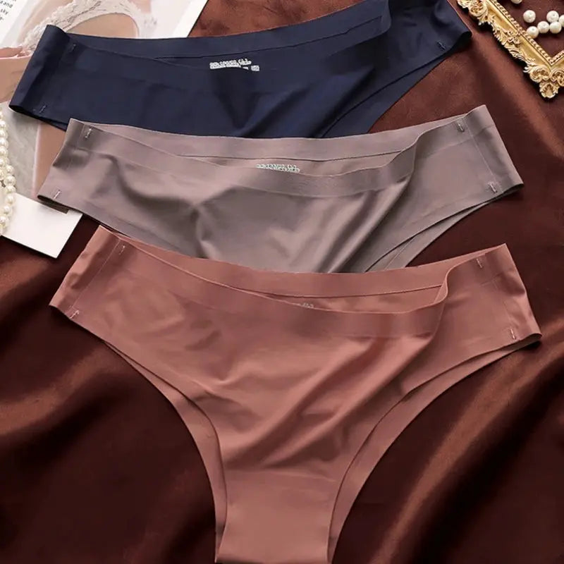 4-pack seamless Brazilian panties set in navy, gray, taupe, rose; Simples Market ultra-thin ice-silk underwear