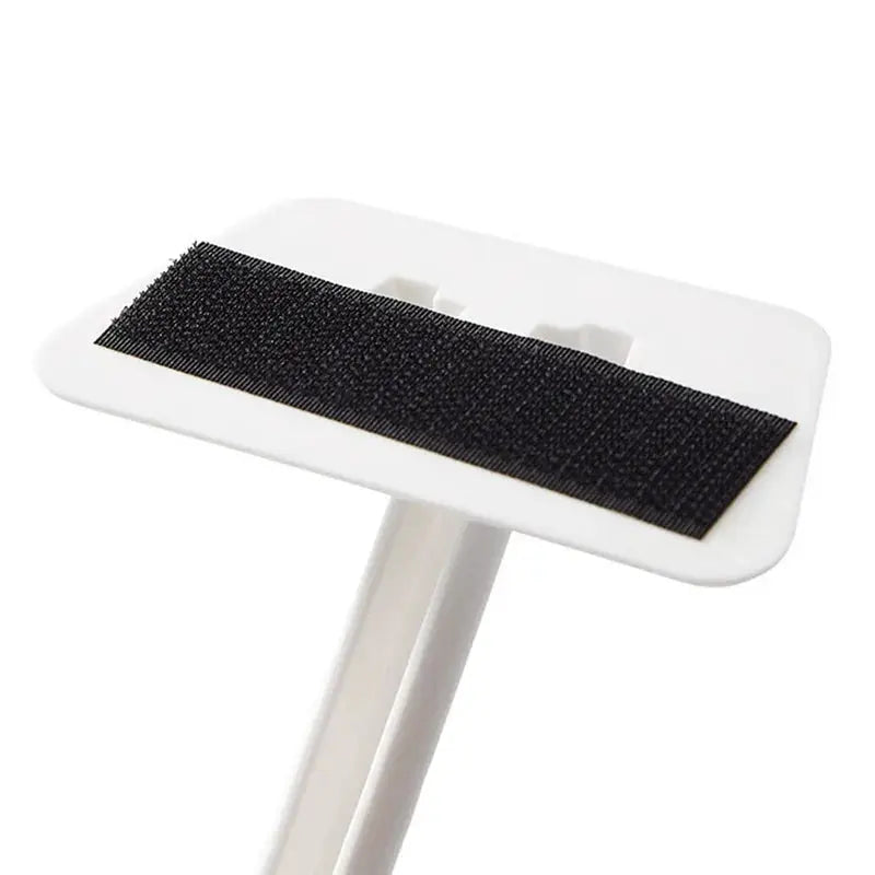 Bathroom sponge cleaning brush with long white handle and rectangular head with a removable black scrub pad, Simples Market