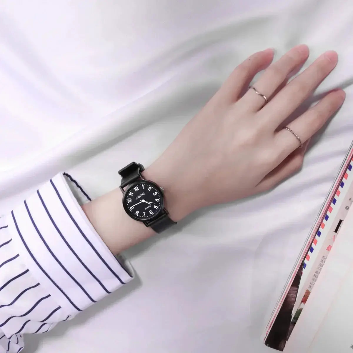 NovaTime Minimalist Black And White Women Quartz Watch With Vegan Leather Strap For Everyday Wear
