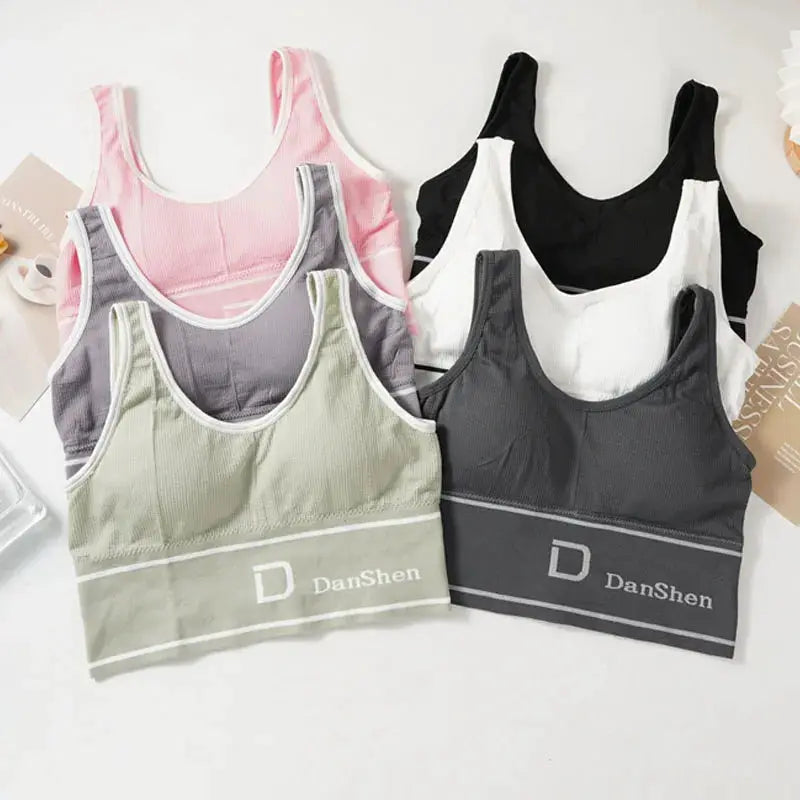 DanShen sports bras set: five seamless wireless bralettes in pastel and dark colors.