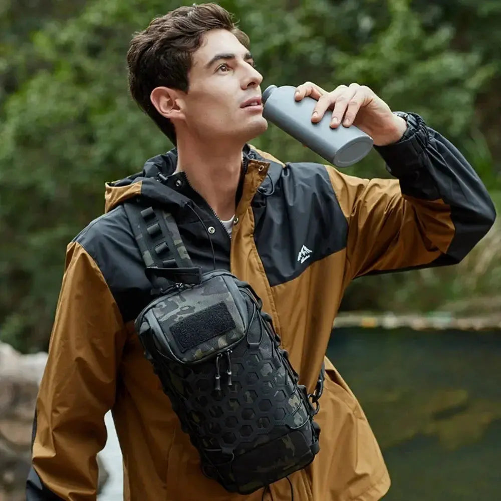 Simples Market Outdoor Port Bag Pack tactical chest sling bag in black camouflage hex pattern