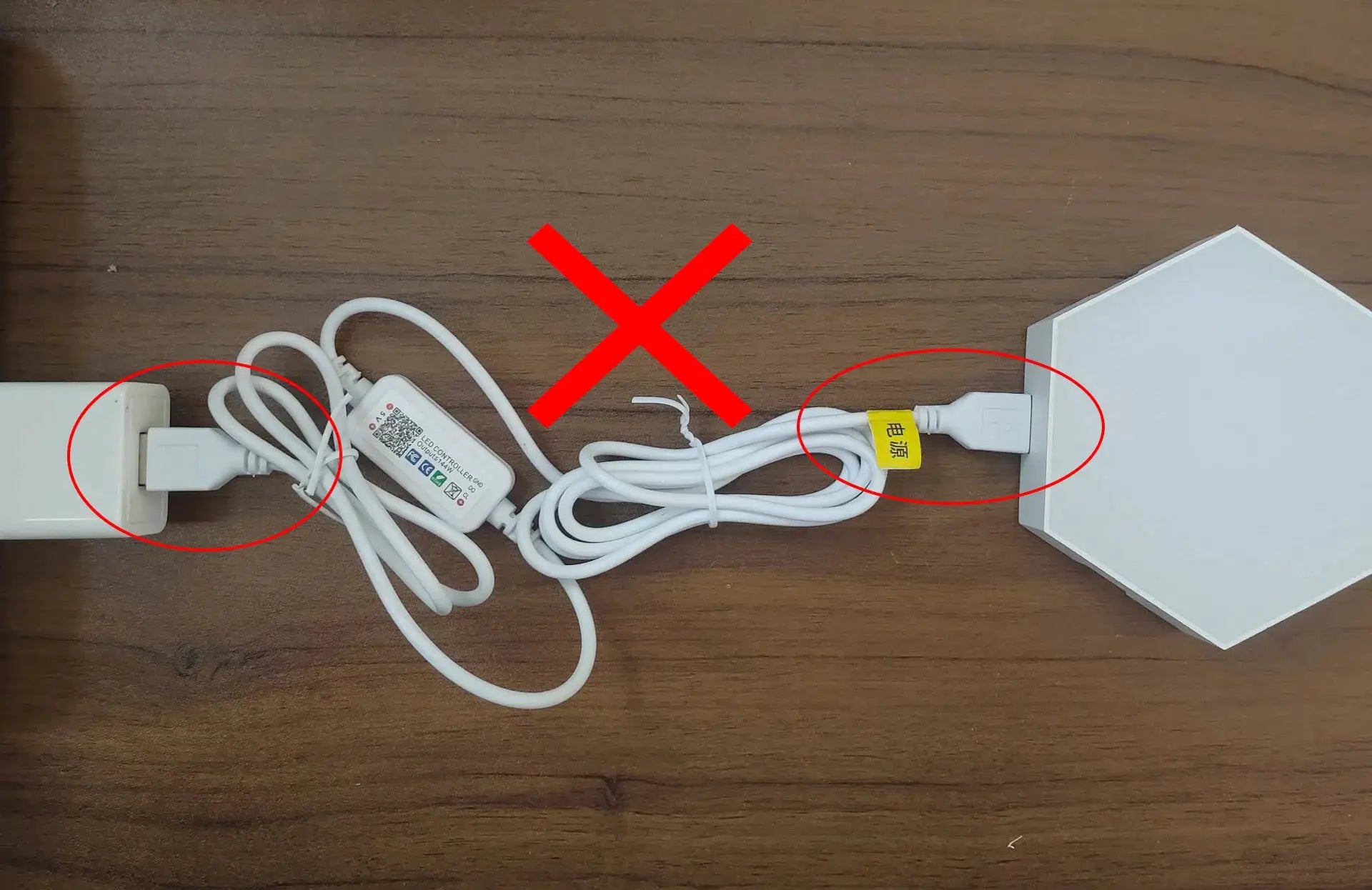 Simples Market LED Triangular Quantum Lamp RGB wall lamp with white power adapter and cables