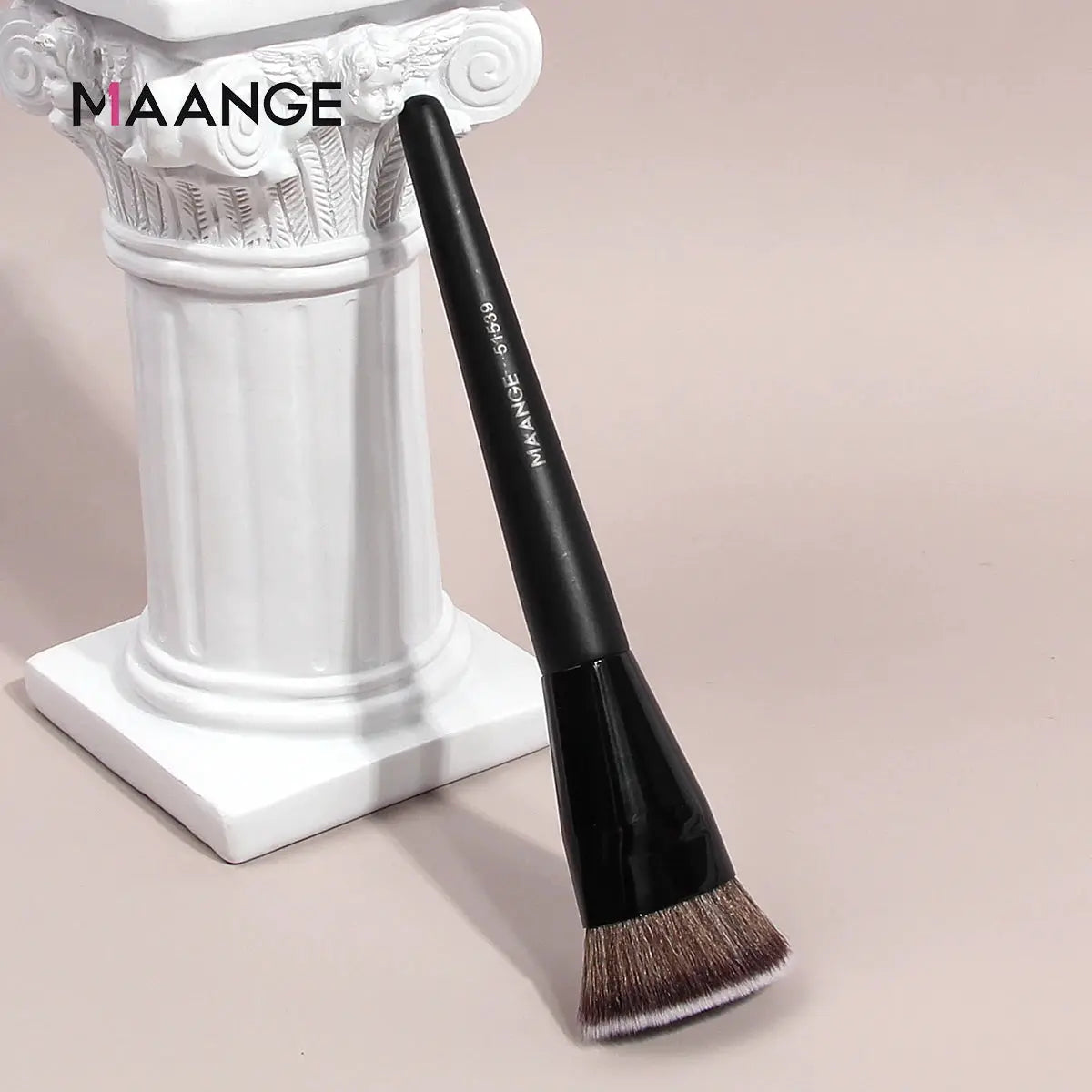 Maange Flat Round Tube Head Foundation Brush For Foundation Concealer Blush Powder Soft Synthetic Bristles Wooden Handle