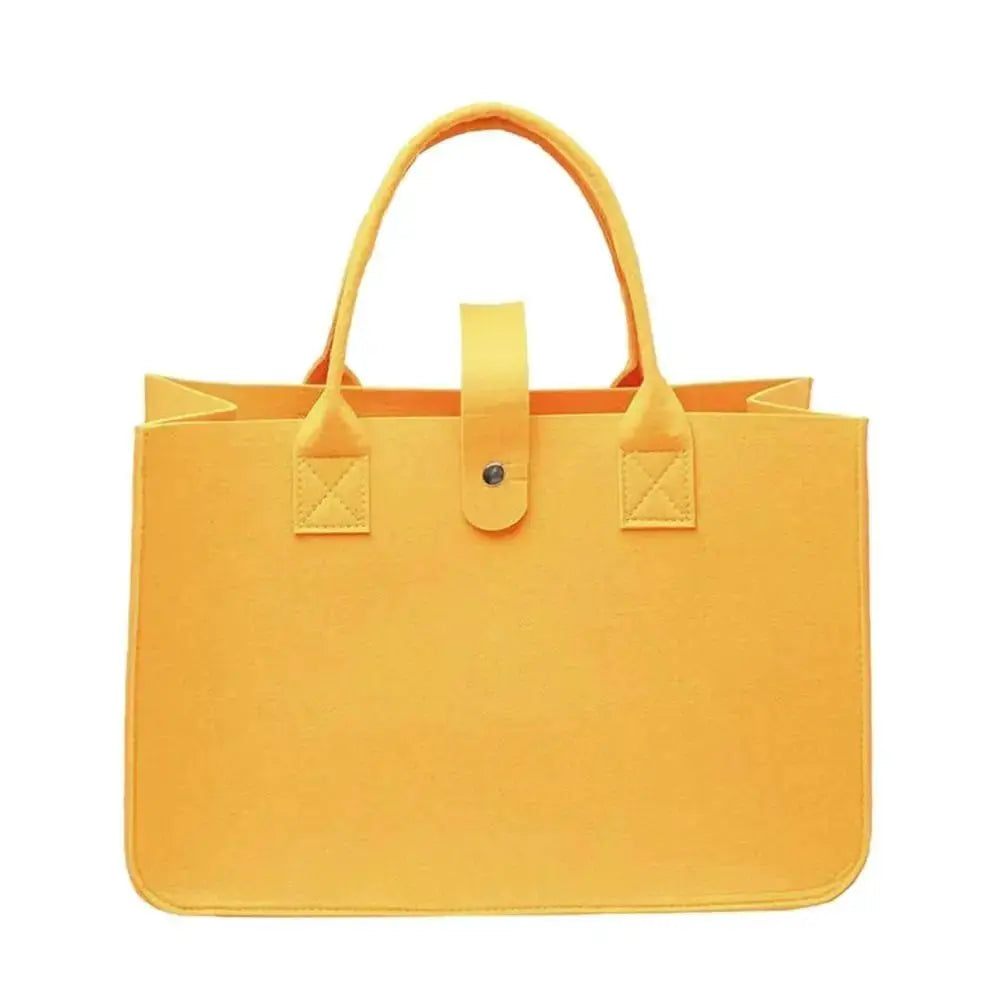 Portable large-capacity mummy bag in yellow felt by Simples Market
