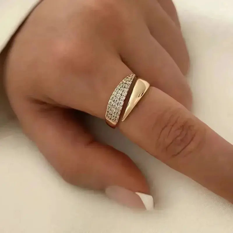 Gold Plated Sun Rings For Women Natural Stone Inlaid Hollow Metal Texture Trendy Jewelry Accessory