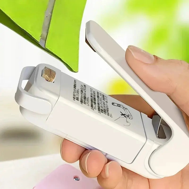 Mini Heat Bag Sealing Machine Portable Food Packaging Sealer For Plastic Bags Closure