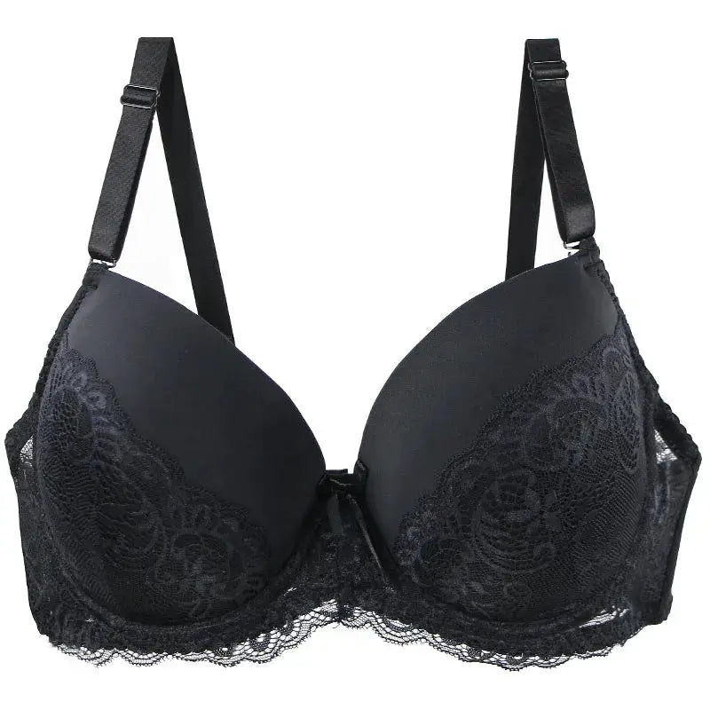 DaiNaFang push-up bra by Simples Market, black lace cups with adjustable straps.