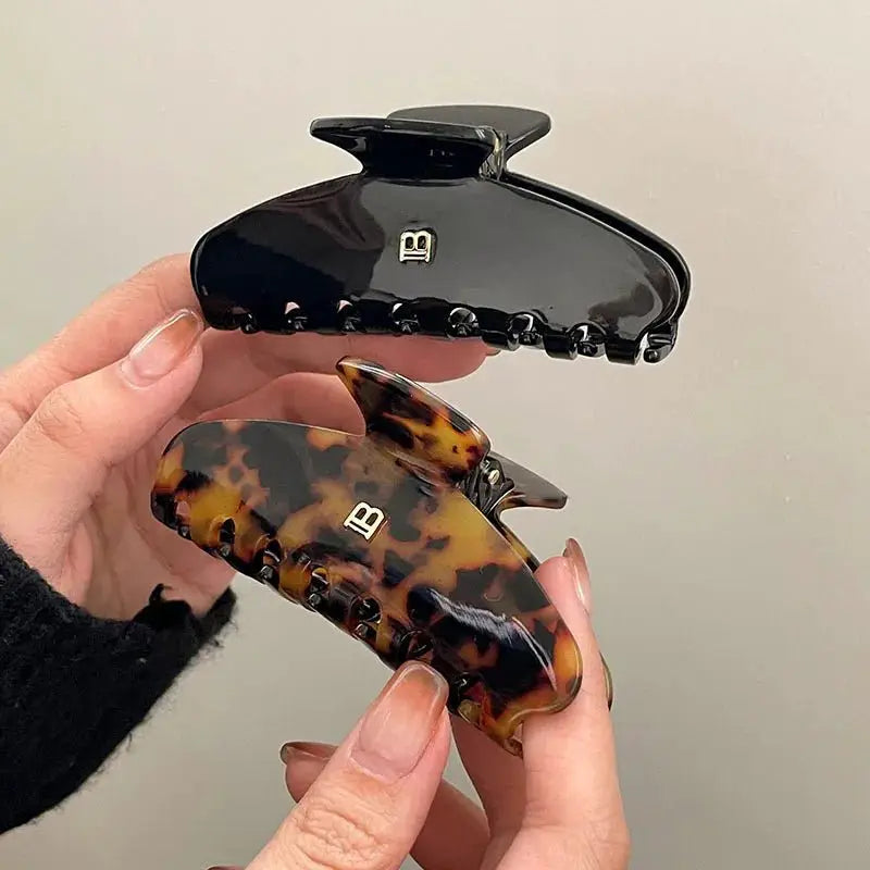 Women’s Shark Hair Claw - Simples Market