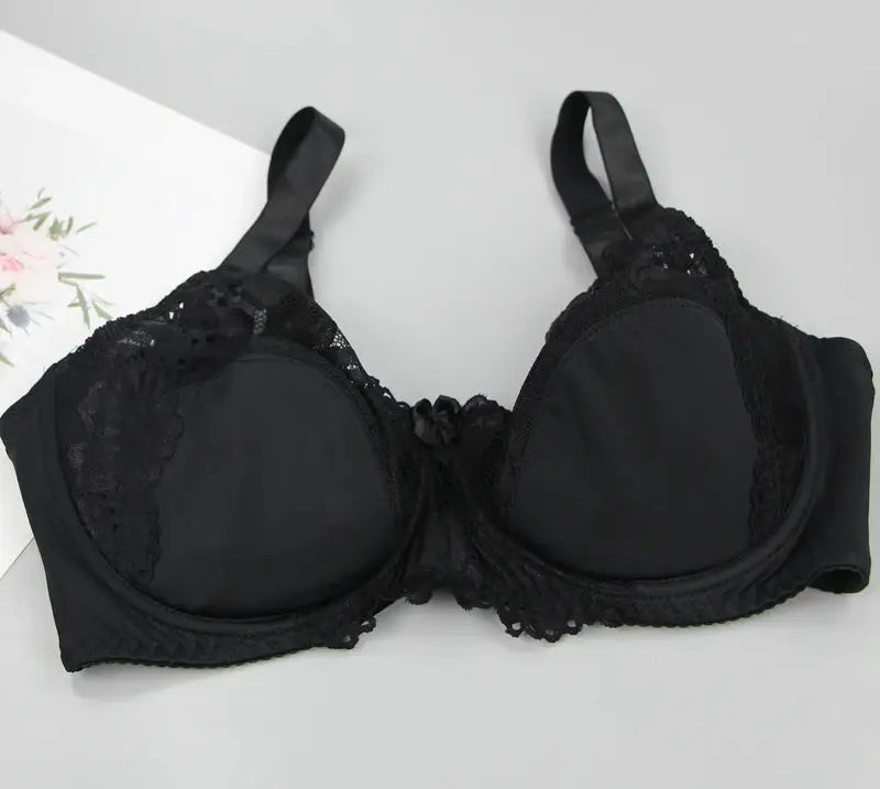 Bra by Simples Market, black lace underwire with adjustable straps and steel ring, large size