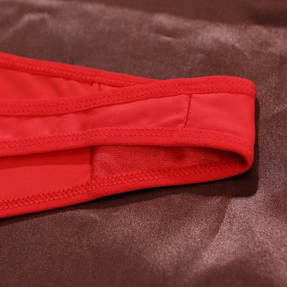 Thong underwear for women in red cotton, low-rise with seamless edges