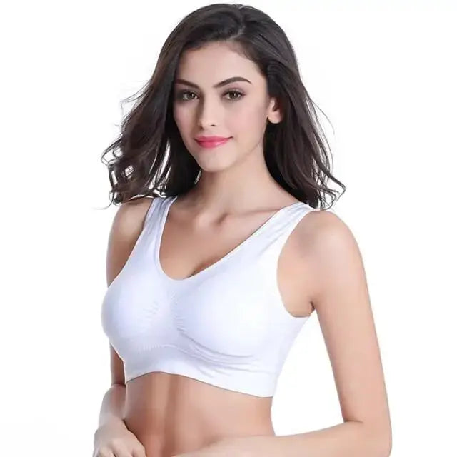 S-7XL plus-size wireless seamless bra by Simples Market, white