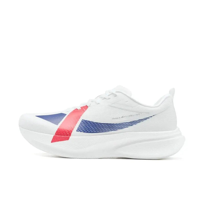 XTEP 2000km PRO men's running shoes, white with blue and red accents, lightweight Simples Market