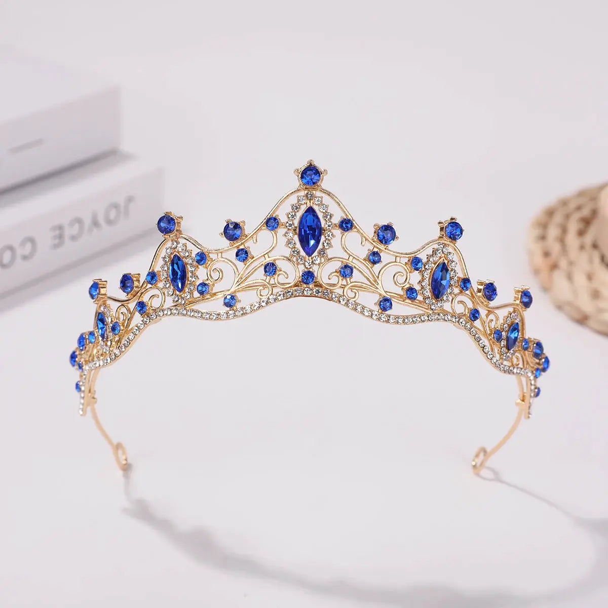 Korean Style Girls Bridal Tiara Hair Accessory for Birthday Wedding and Kids Performance Headpiece