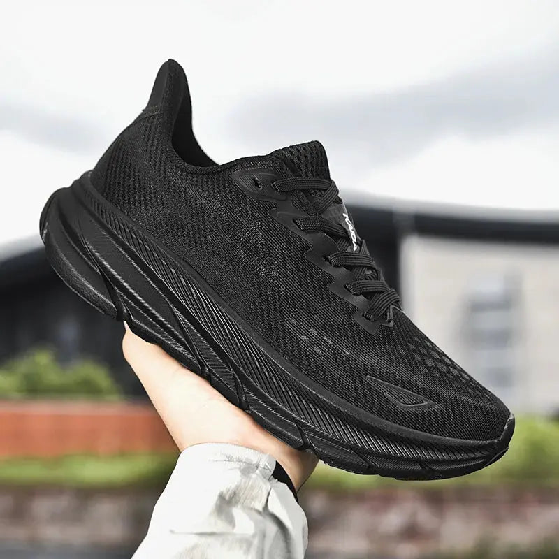 Men's running shoe by Simples Market in black breathable mesh with cushioned, non-slip outsole