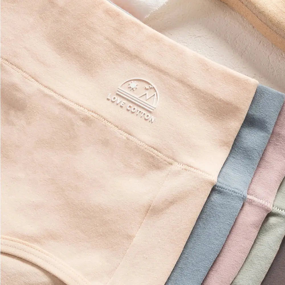 5-pack women's cotton high-waisted underwear by Simples Market; pastel colors with Love Cotton embossed logo