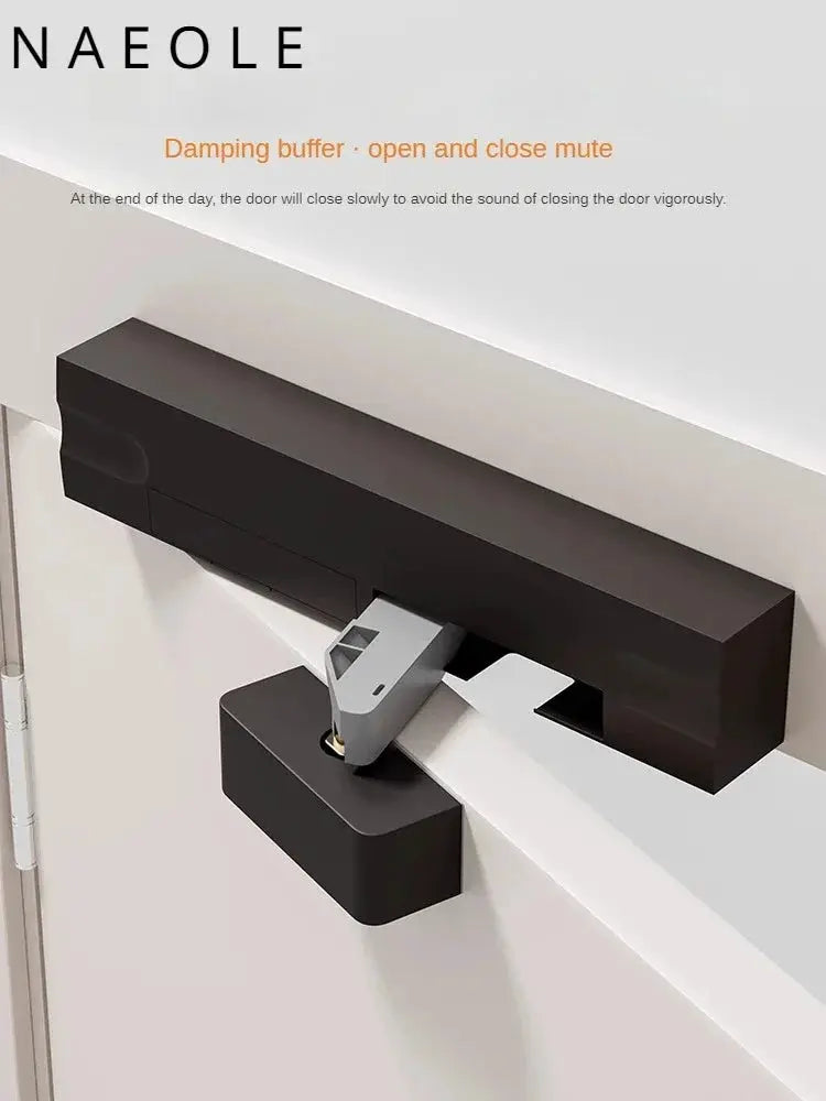 Simples Market door closer stopper; black body with silver mounting bracket, automatic door closer for doors