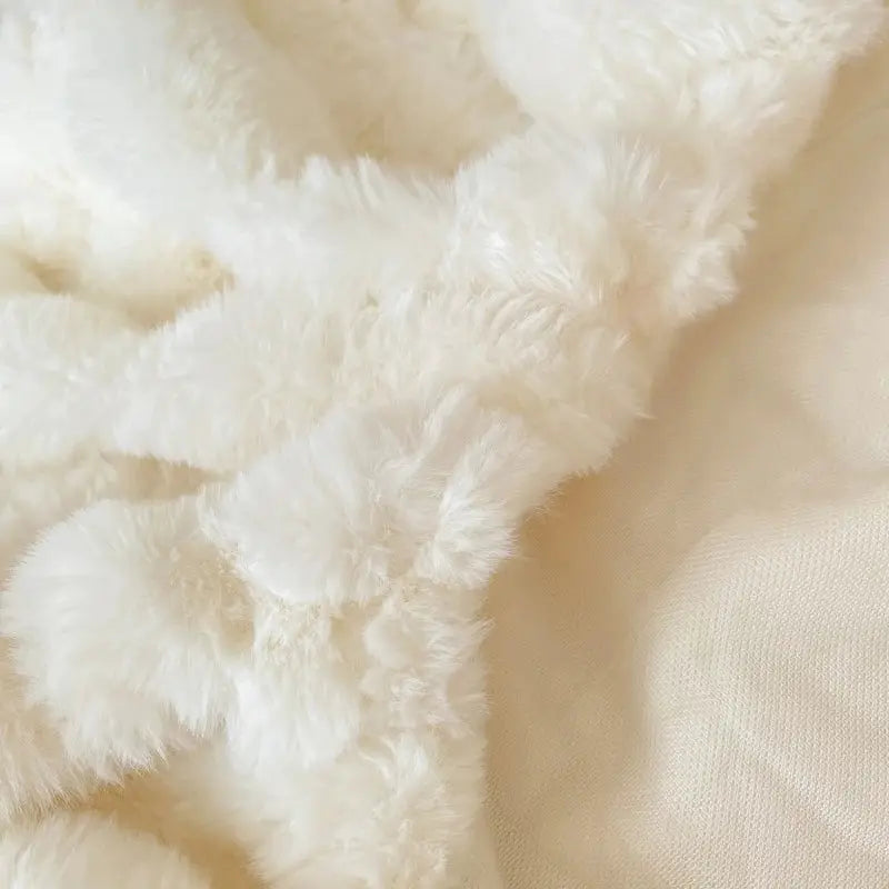 2-piece white fluffy plush pillowcase set in rabbit-fleece, 48x74cm, Simples Market winter decorative cover