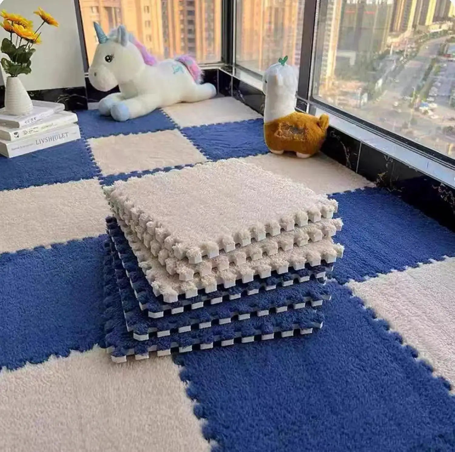 Plush interlocking foam floor mats set, blue and cream tiles, 10 pieces