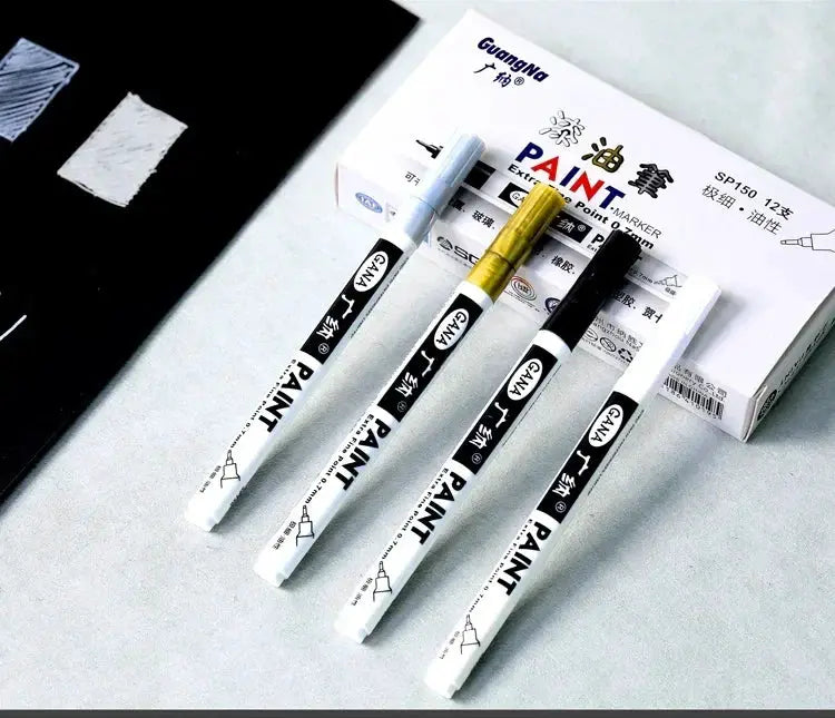 Simples Market 4-piece white-bodied oil-based paint marker set, 0.7mm extra-fine, waterproof for rock/wood/metal/canvas.