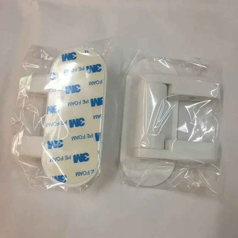 Simples Market universal door lever safety lock set, white, two-piece with 3M adhesive backing