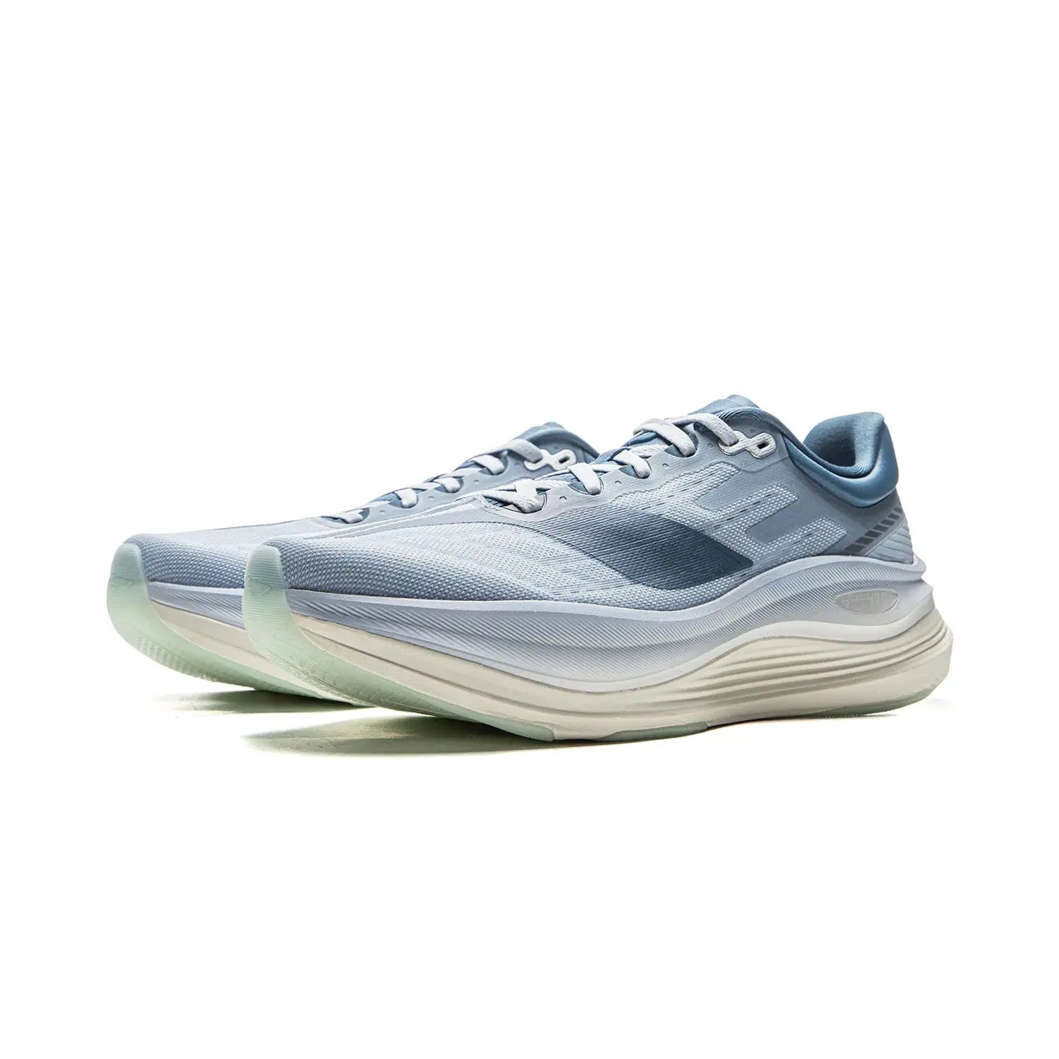 LiNing Yueying 5 Pro men's running shoes with wide toe box in blue-gray, cushioned midsole