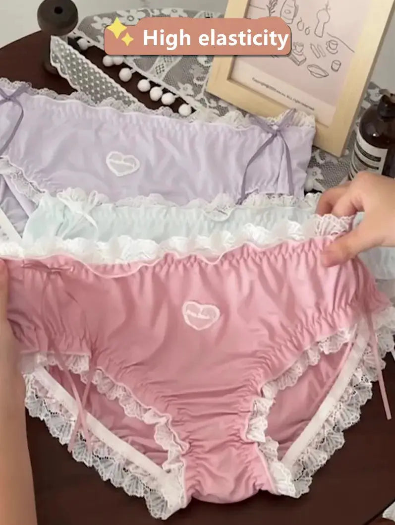 Panties set by Simples Market, 3-pc pastel pink, lavender and mint with white lace trim and heart emblem