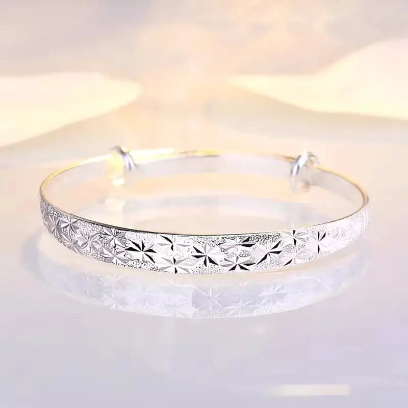 Gypsophila star bangle in sterling silver by Simples Market for women