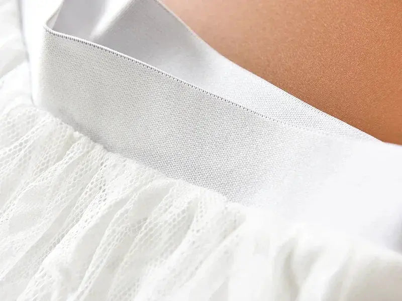 White lace half slip underskirt for women by Simples Market, lightweight summer underdress