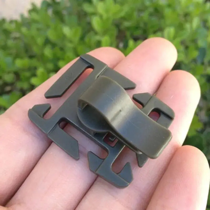 2-pack rotatable hydration tube clips in gray plastic for CamelBak hydration packs