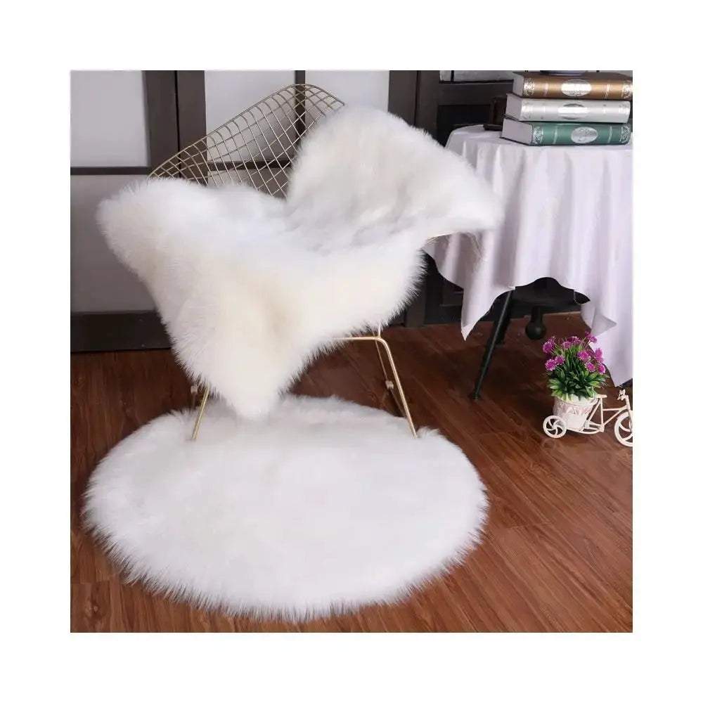 Artificial sheepskin long hair rug set of 2 by Simples Market, white fluffy chair throw and round floor mat