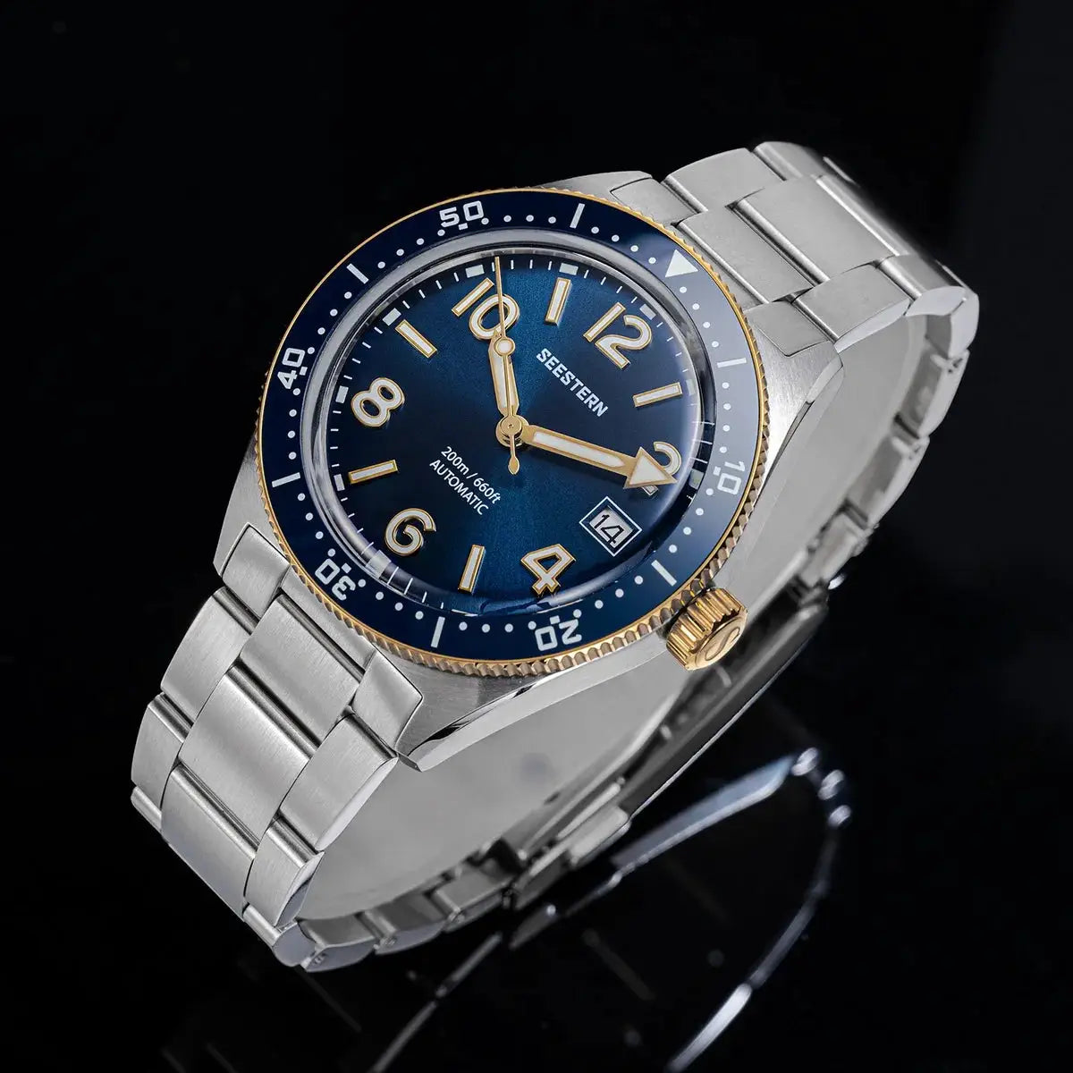 SEESTERN diver watch with blue dial, stainless steel bracelet, gold-tone bezel, automatic, 200m water resistant