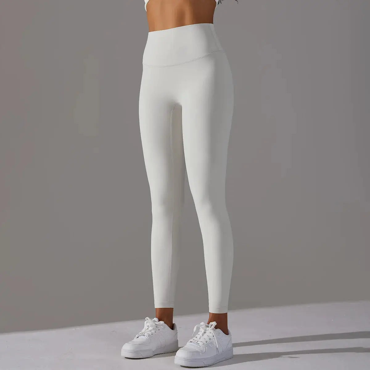 White high-waisted leggings for women, ideal for fitness, yoga and running