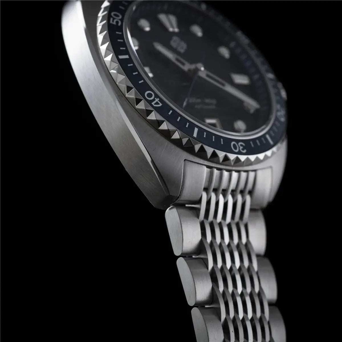 IXDAO IPOSE men's automatic diving watch with stainless steel case and bracelet, black dial