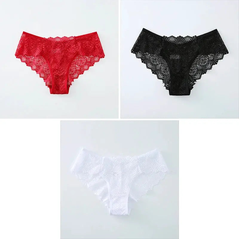 Lace mid-waist seamless women's panties set of 3 by Simples Market in red, black, and white; breathable and comfortable.
