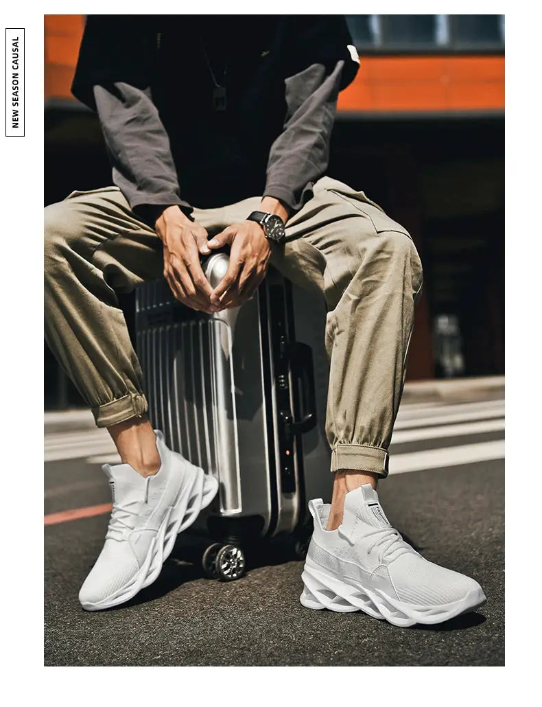 Sneakers men's mesh breathable white athletic shoes with thick cushioned sole