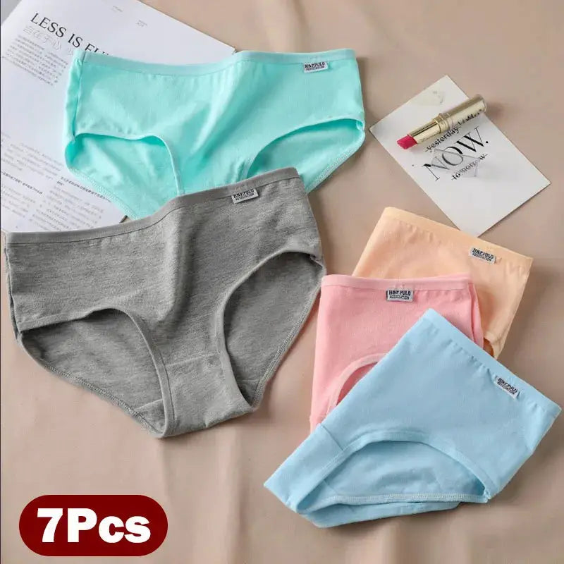 7Pcs women's cotton panties set in pastel solid colors by Simples Market