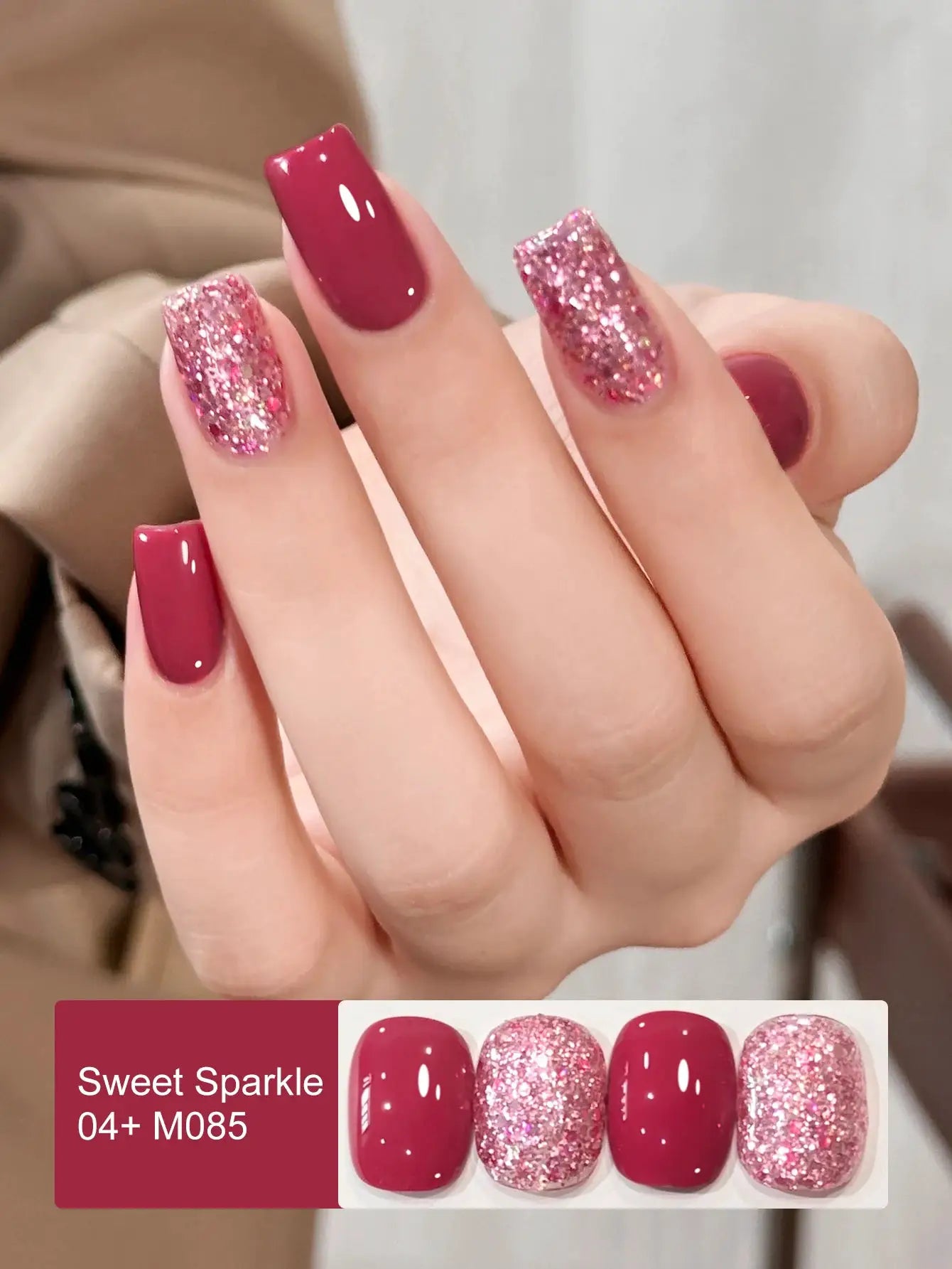 Nail art candy sequins gel set by Simples Market; magenta solid nails with pink glitter accents