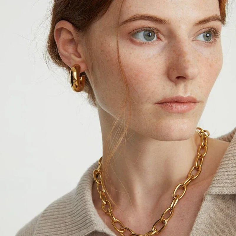 Classic Smooth Round Chunky Hoop Earrings for Women, gold-plated stainless steel, Simples Market