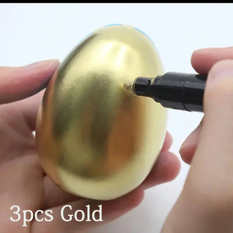 Chrome paint marker in gold with 2mm tip; 3pcs Gold shown
