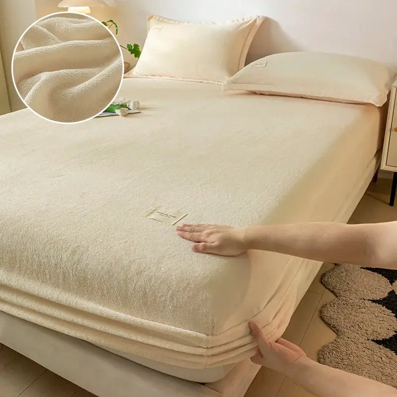 Velvet Thermal Mattress Cover, cream plush velvet for winter, fits 120x200 beds