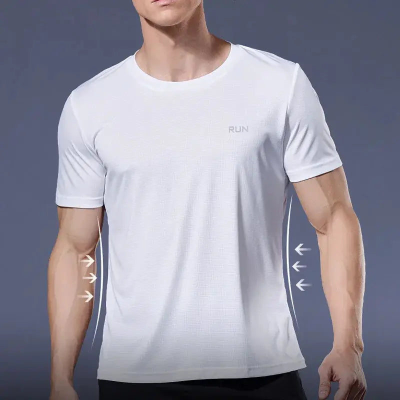 Men's white quick-dry running T-shirt with breathable side panels and RUN logo