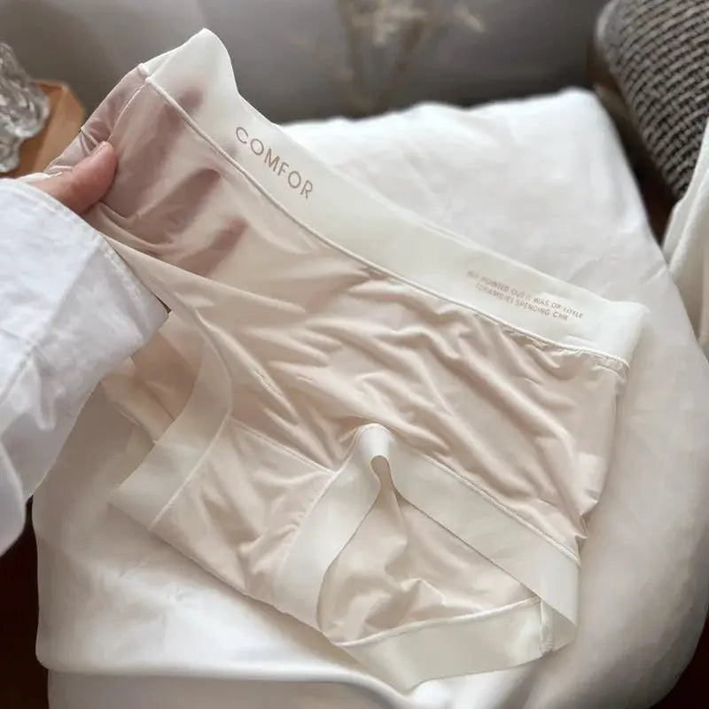 Women's seamless panties in pale pink ice silk, quick-drying underwear by Simples Market