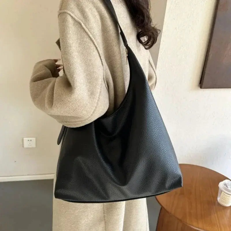 Womens PU Leather Tote Bag High Capacity Polyester Lining Stylish Everyday Carryall Handbag