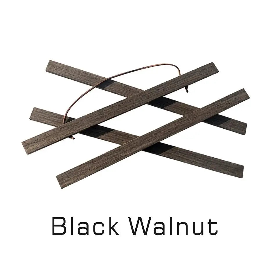 Magnetic painting frame in black walnut wood; interwoven slat design.