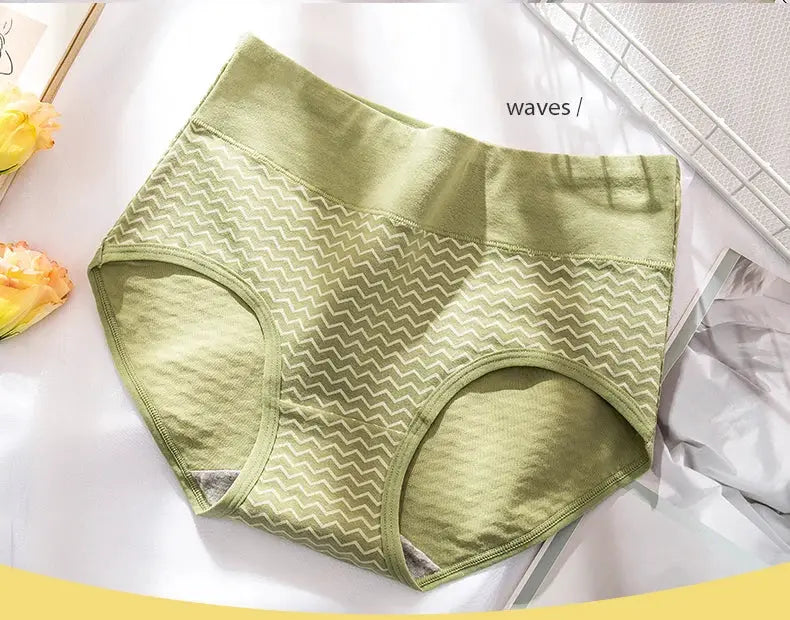 Cotton women's high-waist panties in olive green with chevron print