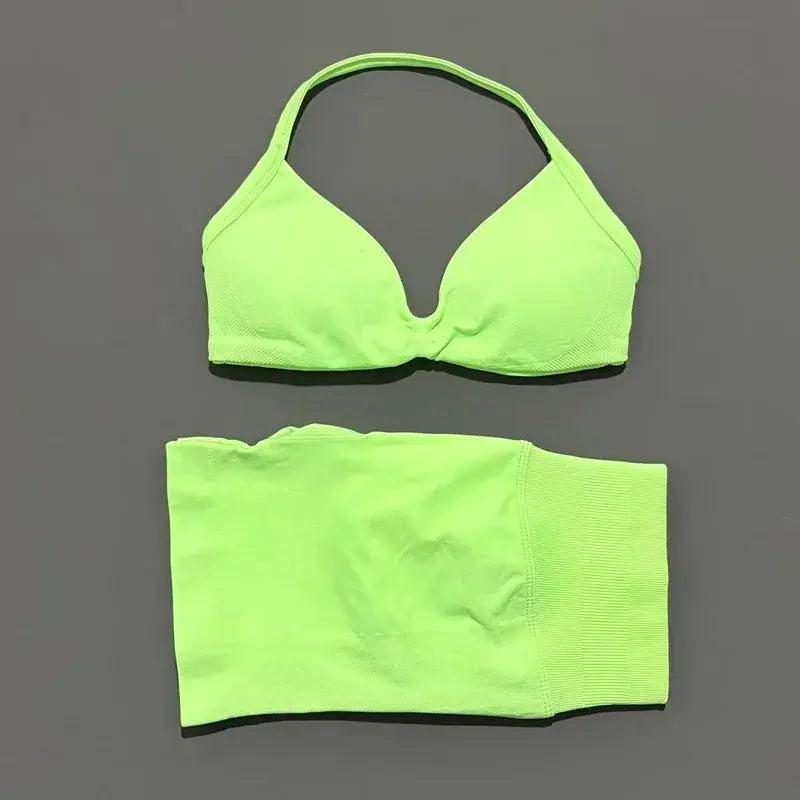 Histello 2 Piece Women Yoga Set Strappy Bra Top Scrunch Shorts