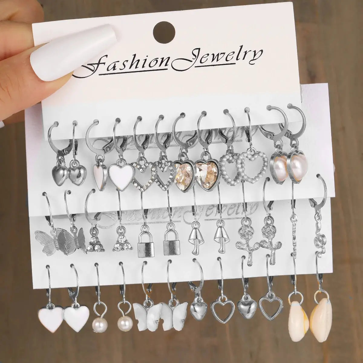 18 Pairs Women Earrings Featuring Snake Butterfly Mushroom Lock Diamond Encrusted Zircon Pearl Love Earrings Collection