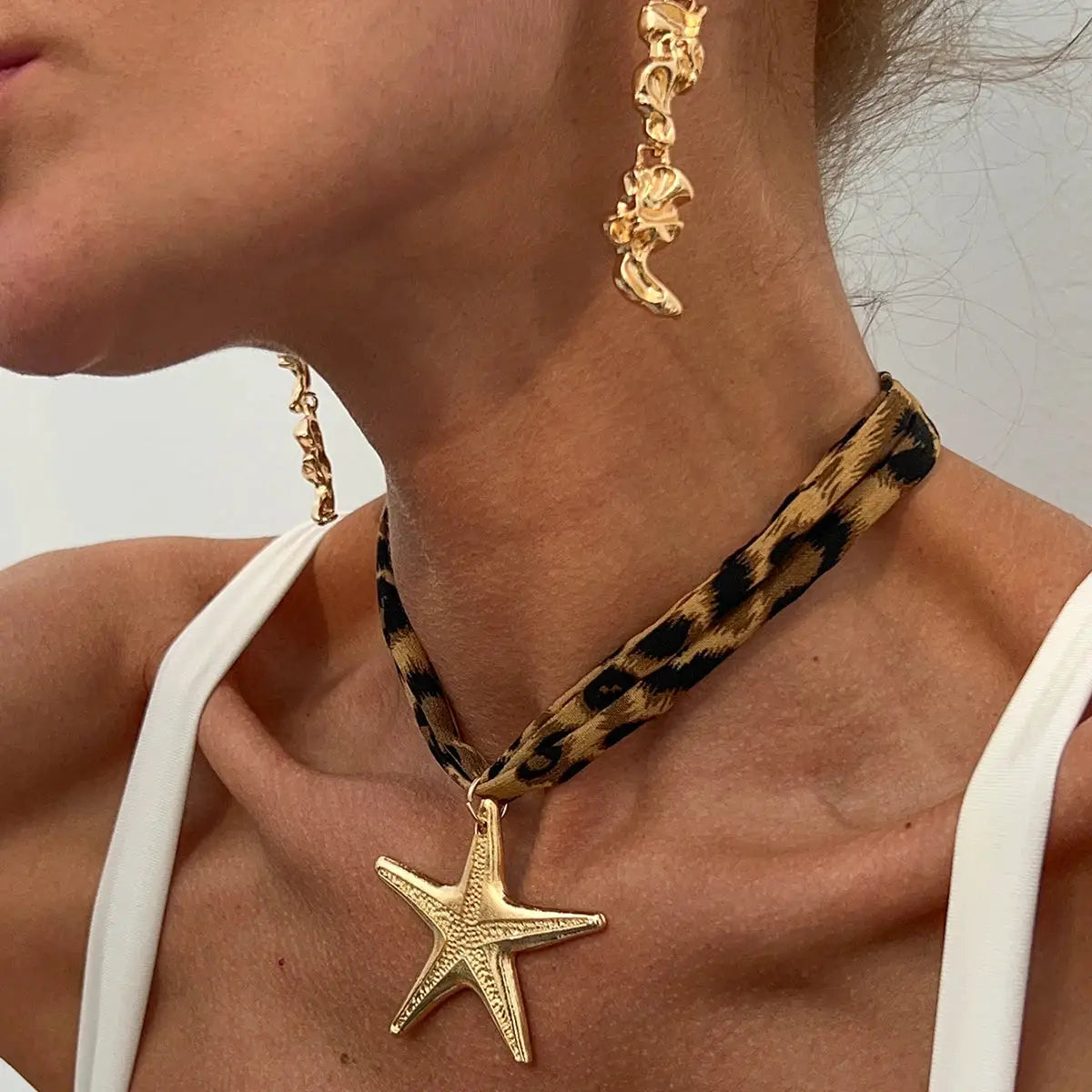 Ingemark 7 Styles Ethnic Multilayer Velvet Chain Necklace For Women 2025 New Fashion Metal Conch Starfish Heart Pendant